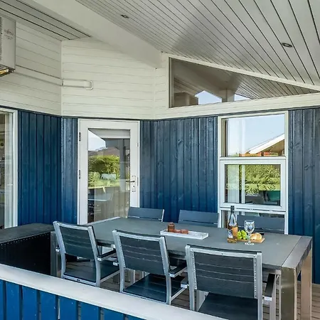 3 Bedroom Stunning In Juelsminde Sønderby