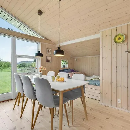 3 Bedroom Stunning In Juelsminde 別荘 *