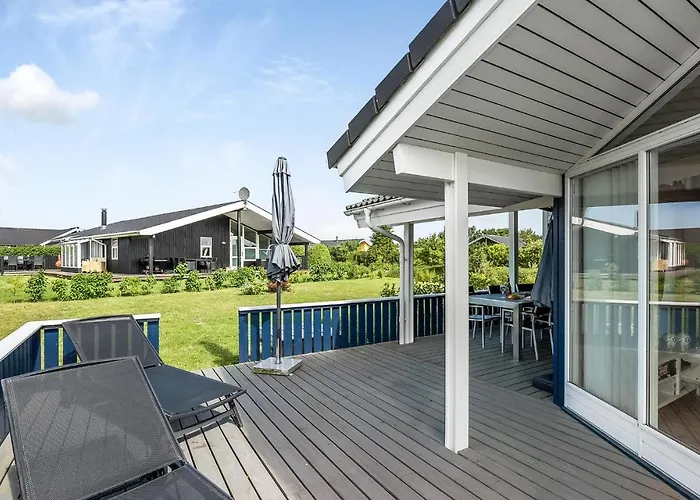 Pot Strandby Juelsminde V Denmark * Sonderby (Midtjylland)