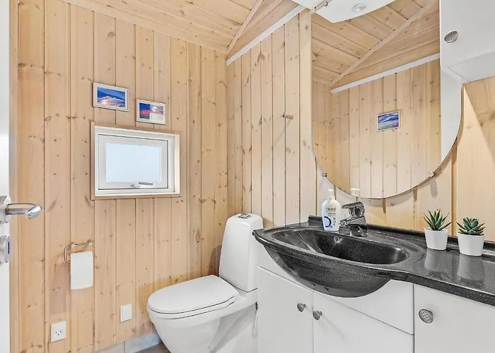 Pot Strandby Juelsminde V Denmark * Sonderby (Midtjylland)