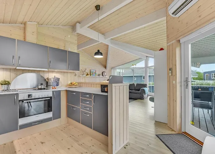 Semesterbostad Pot Strandby Juelsminde V Denmark