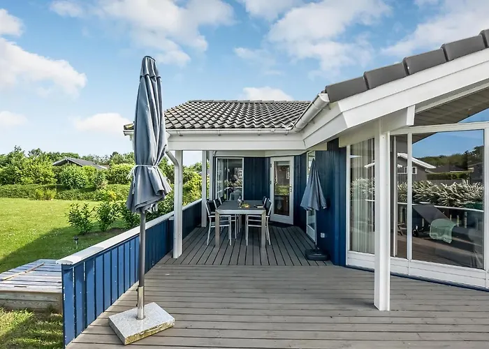 Semesterbostad Pot Strandby Juelsminde V Denmark